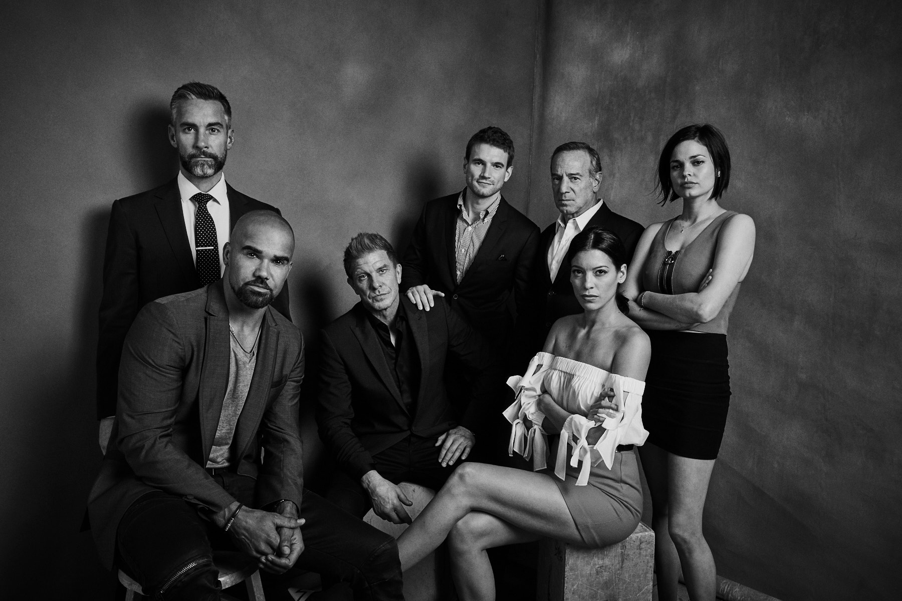 Shemar Moore, Jay Harrington, Kenny Johnson, Alex Russell, Peter Onorati, Lina Esco, and Stephanie Sigman