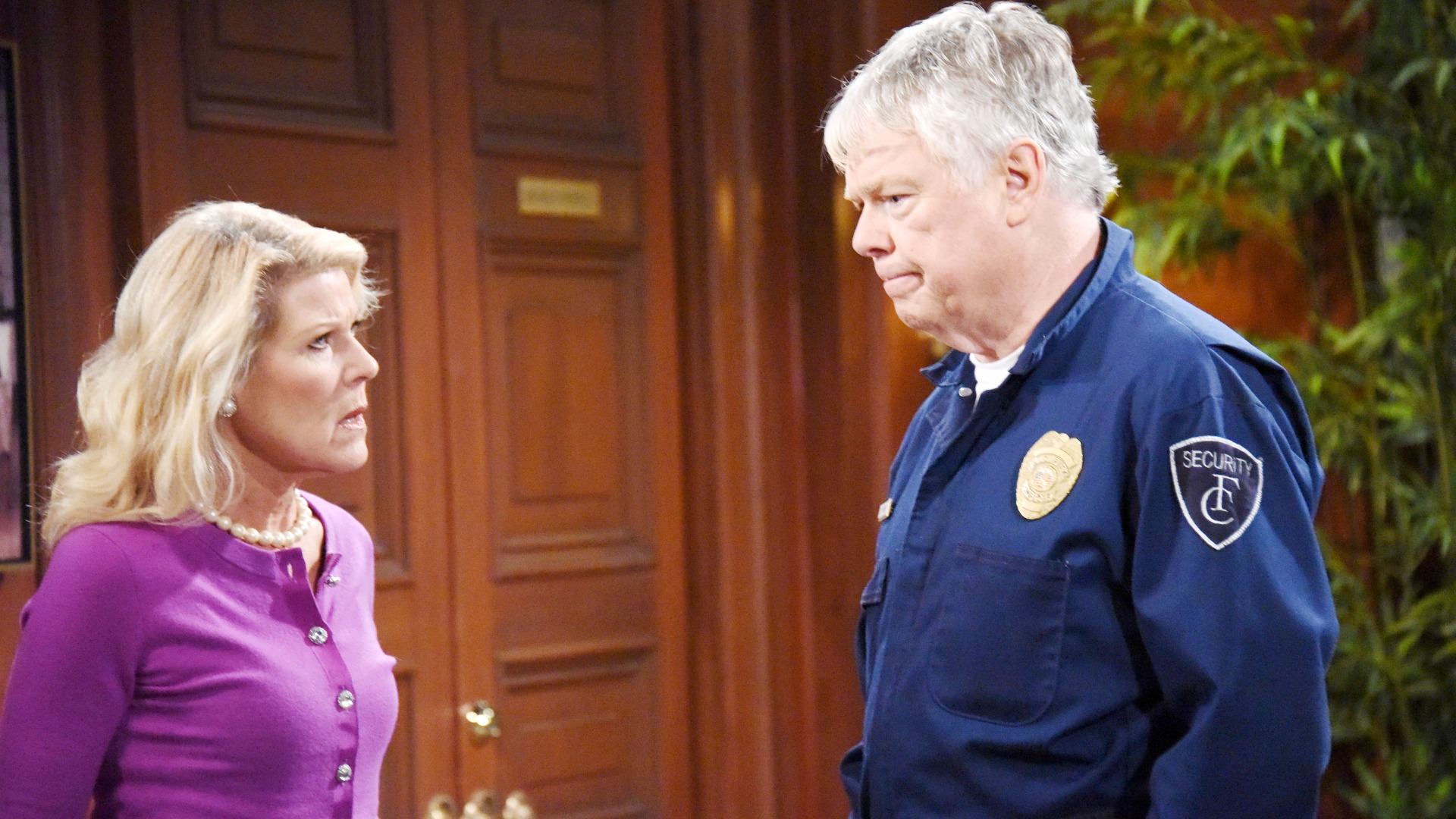 Charlie confesses to Pam about suspicions he has regarding Ridge and Quinn’s loyalty to their significant others.