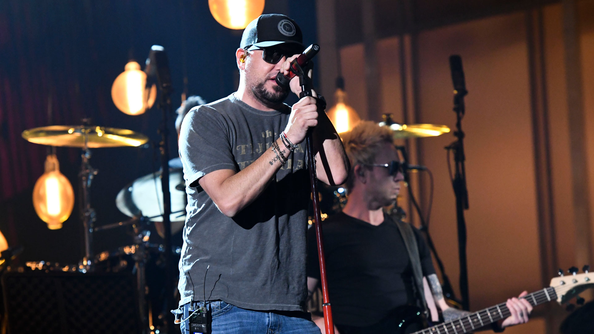 Jason Aldean sports some shades under the bright lights at MGM Grand Garden Arena in Vegas.