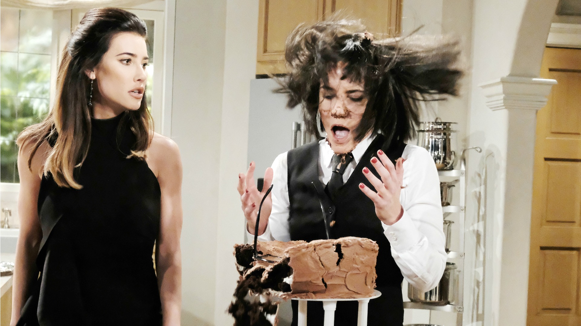 Steffy proves revenge is a piece of cake.