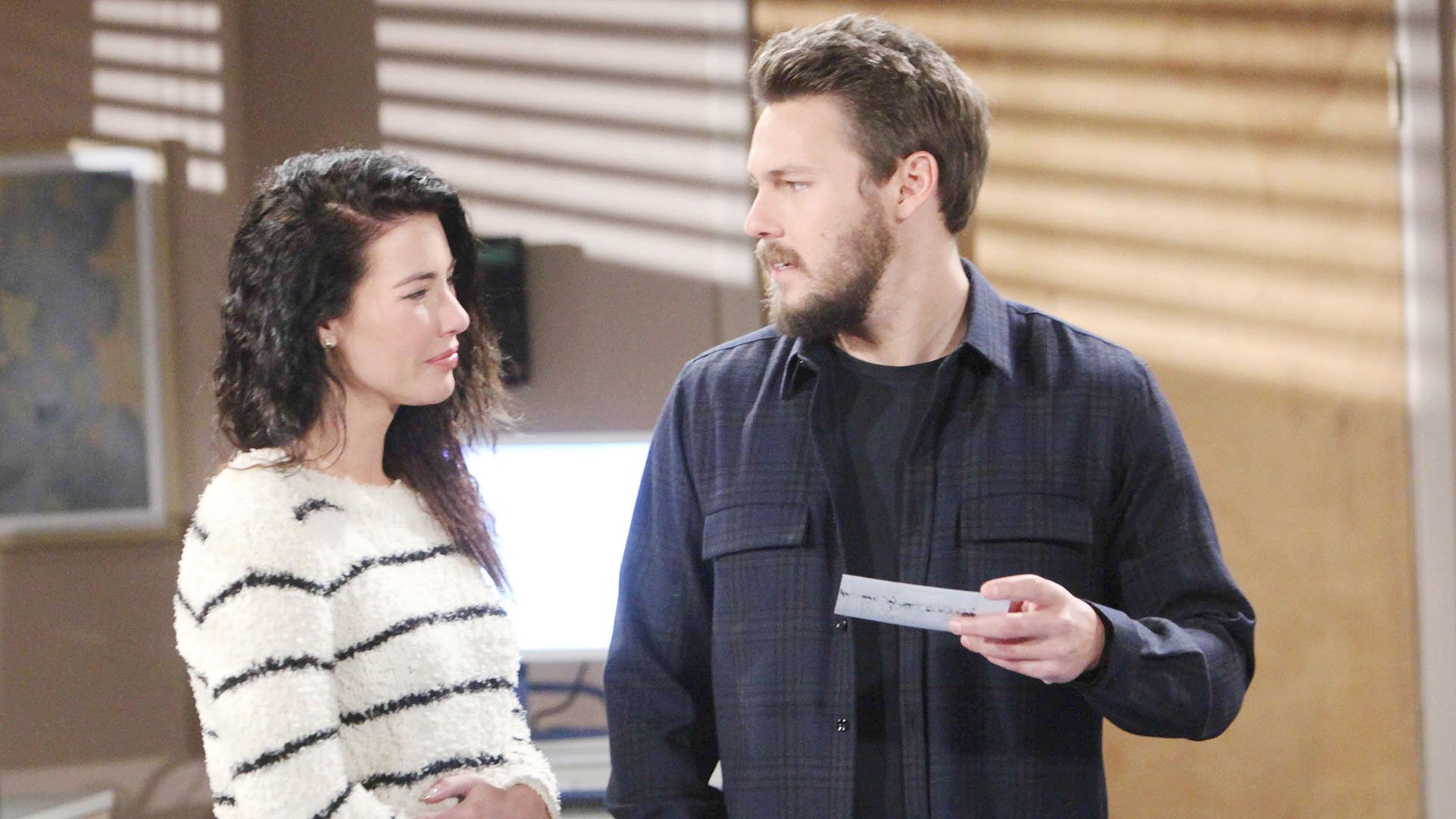 Liam and Steffy share a special moment during her first ultrasound appointment with Dr. Phillips.