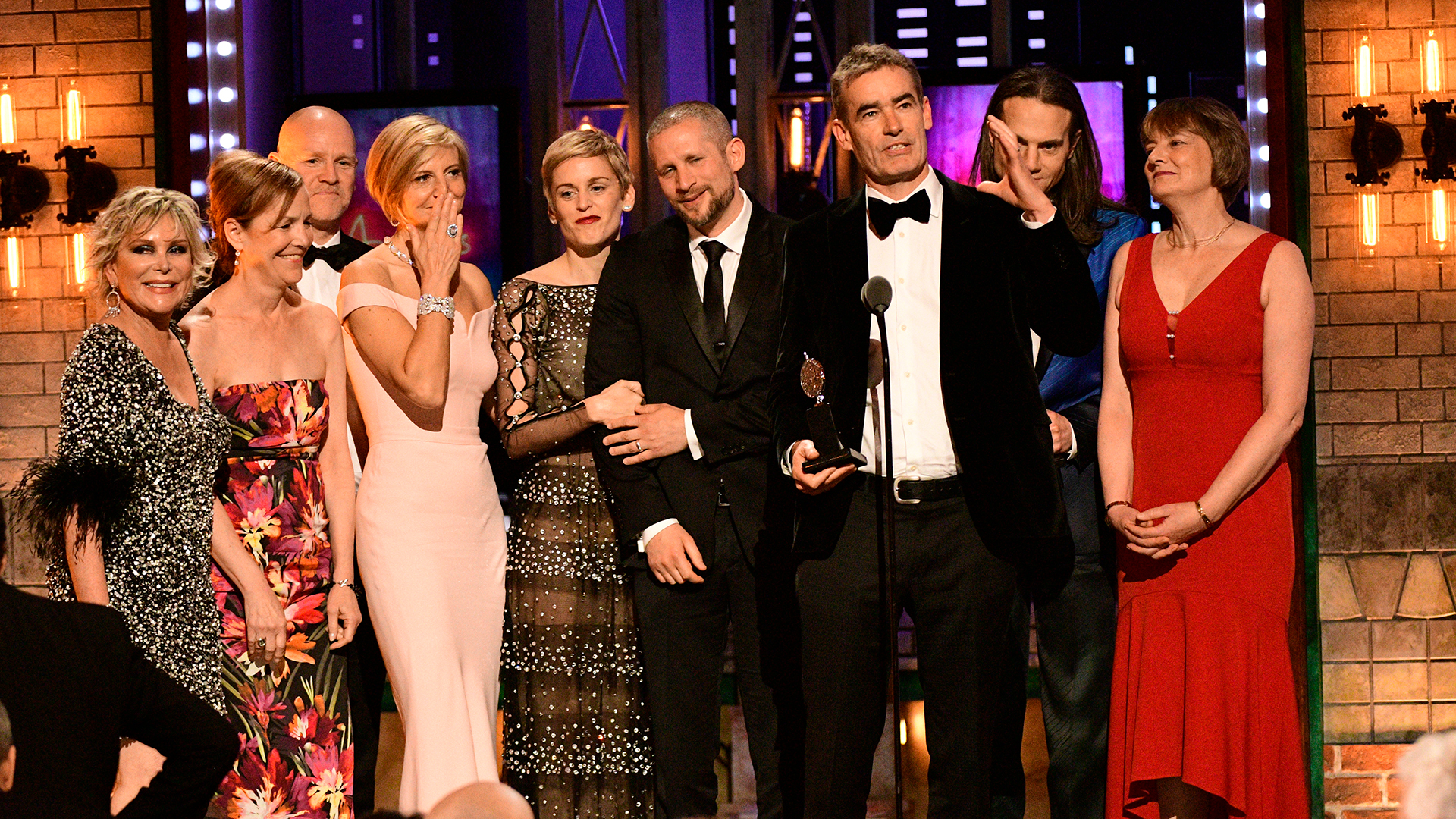 Angels In America wins Best Revival of a Play at the 2018 Tony Awards.