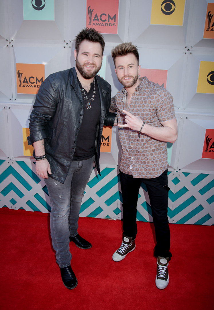 2016 ACMs: The Swon Brothers