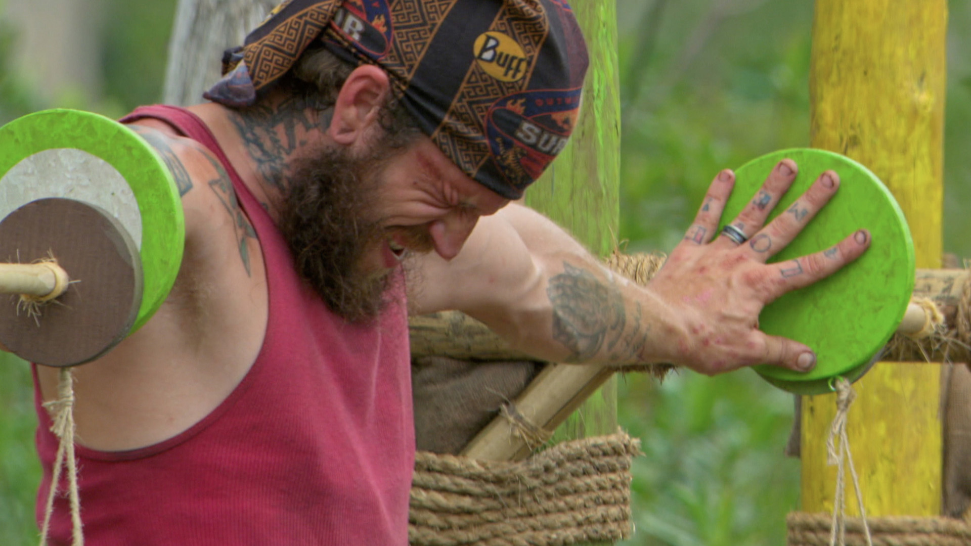 Episode 10: Jason experiences agonizing pain during a brutal Immunity Challenge.