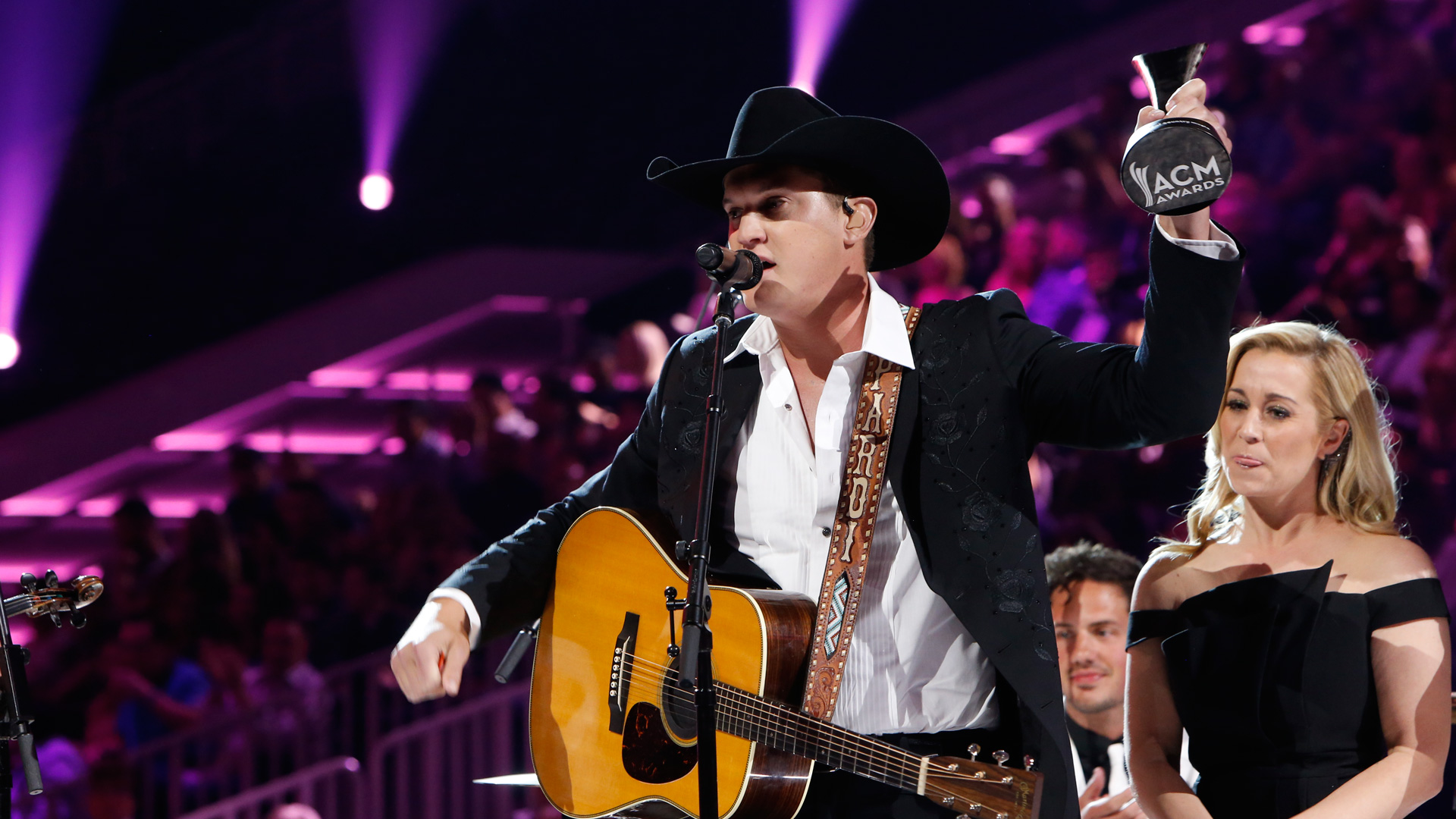 Jon Pardi wins New Male Vocalist Of The Year presented by T-Mobile at the 52nd ACM Awards