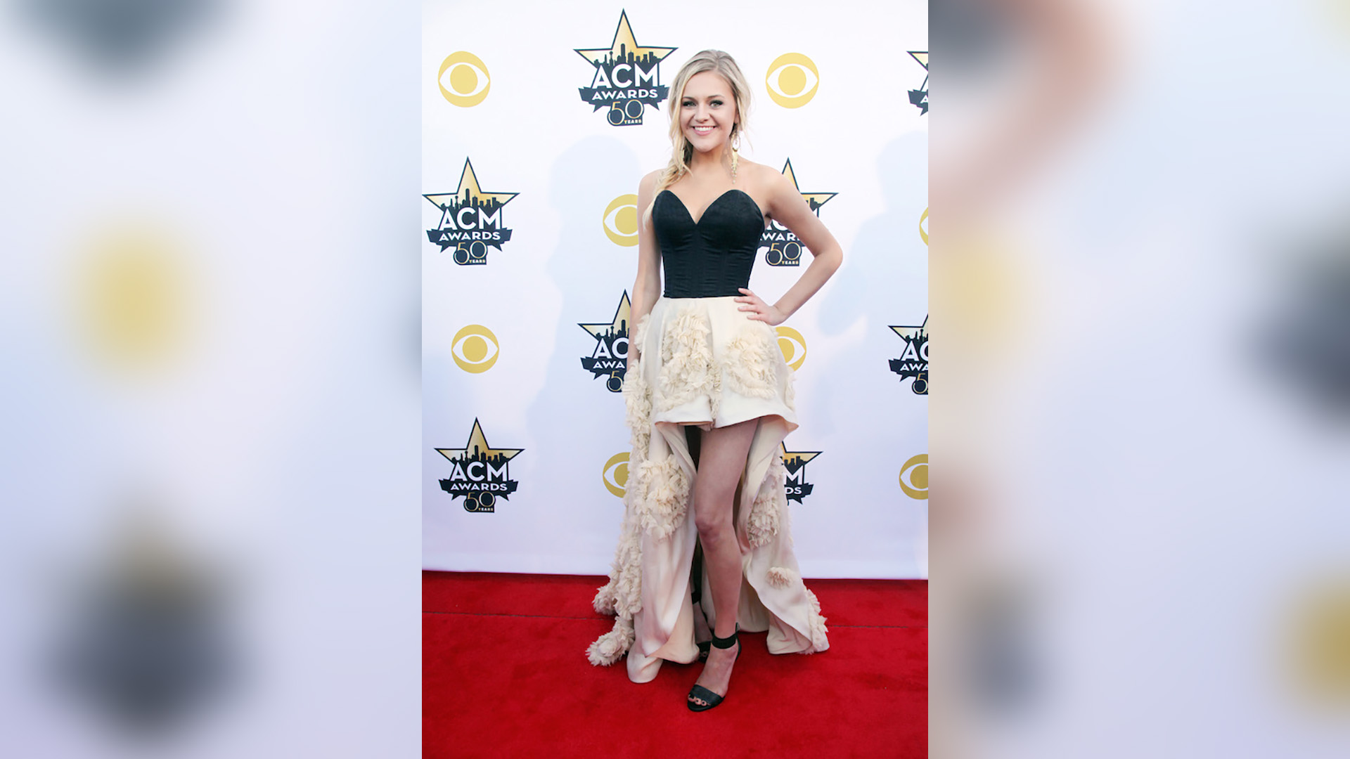 Kelsea Ballerini brought a high-low look to the 2015 ACM Awards. 