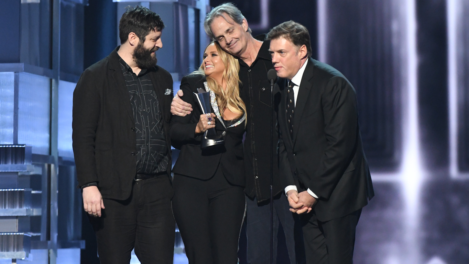 Miranda Lambert wins Album Of The Year at the 52nd ACM Awards