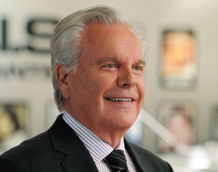 Robert Wagner as Anthony DiNozzo, Sr.