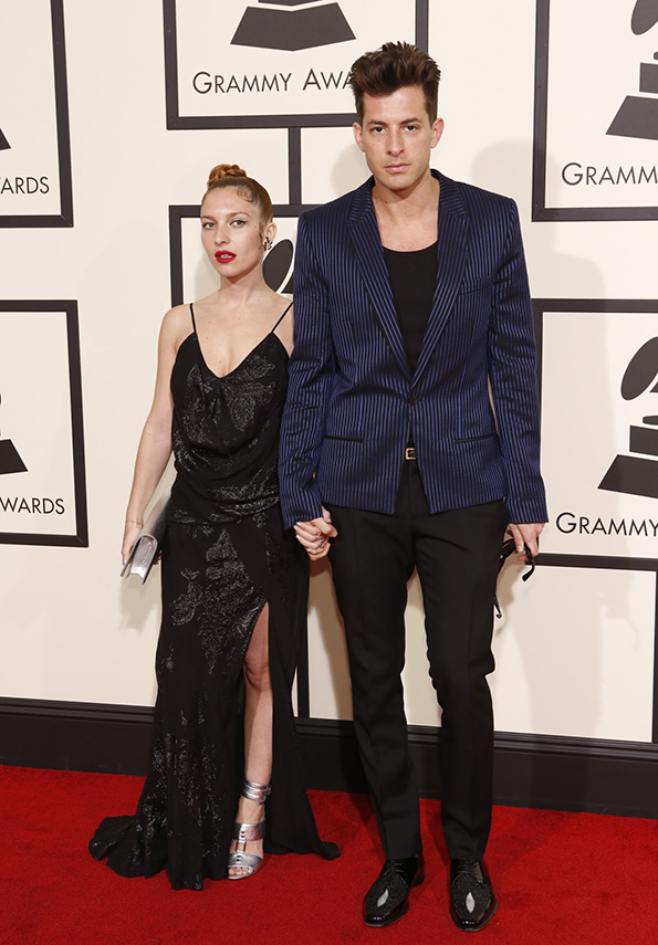 GRAMMYs 2016: Mark Ronson and guest