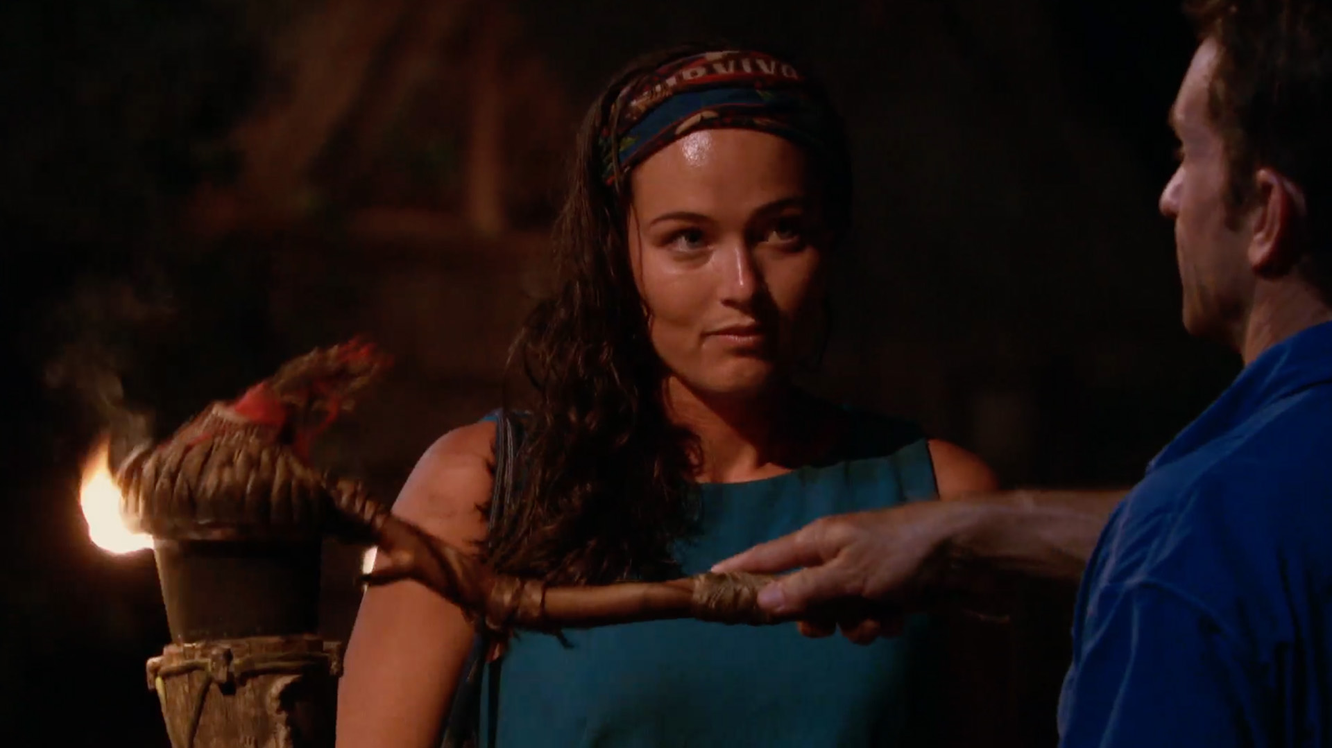 Castaways Fight Each Other For The First Ever Super Idol On Survivor Kaoh Rong Ep 3 Survivor Photos Cbs Com