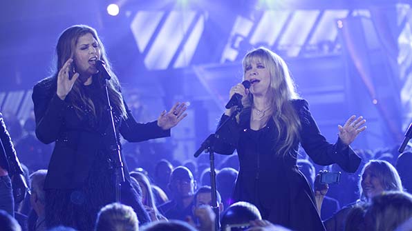 When Stevie Nicks and Lady Antebellum got together.